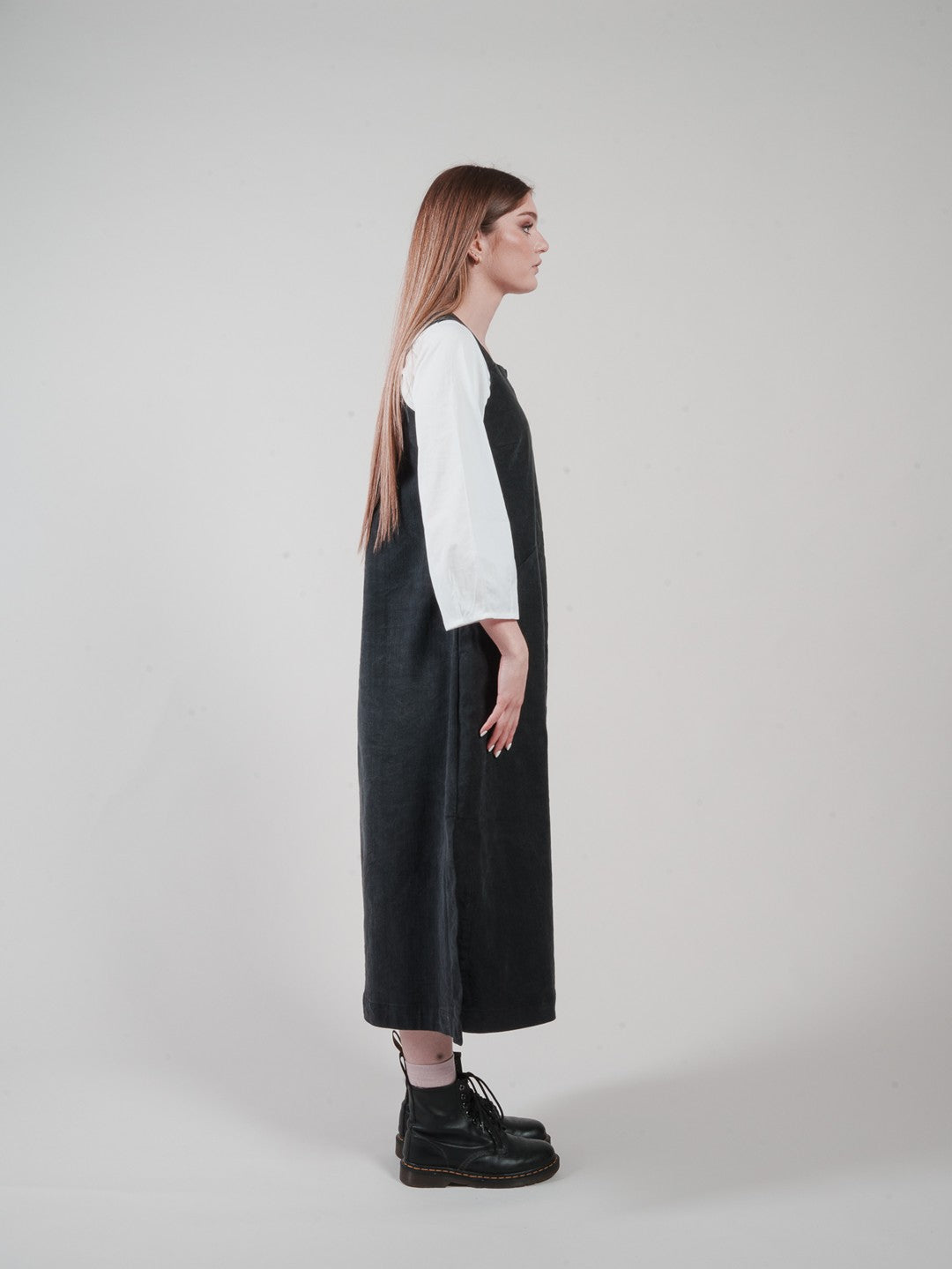 Boardroom Pinny - Black Stretch Denim
