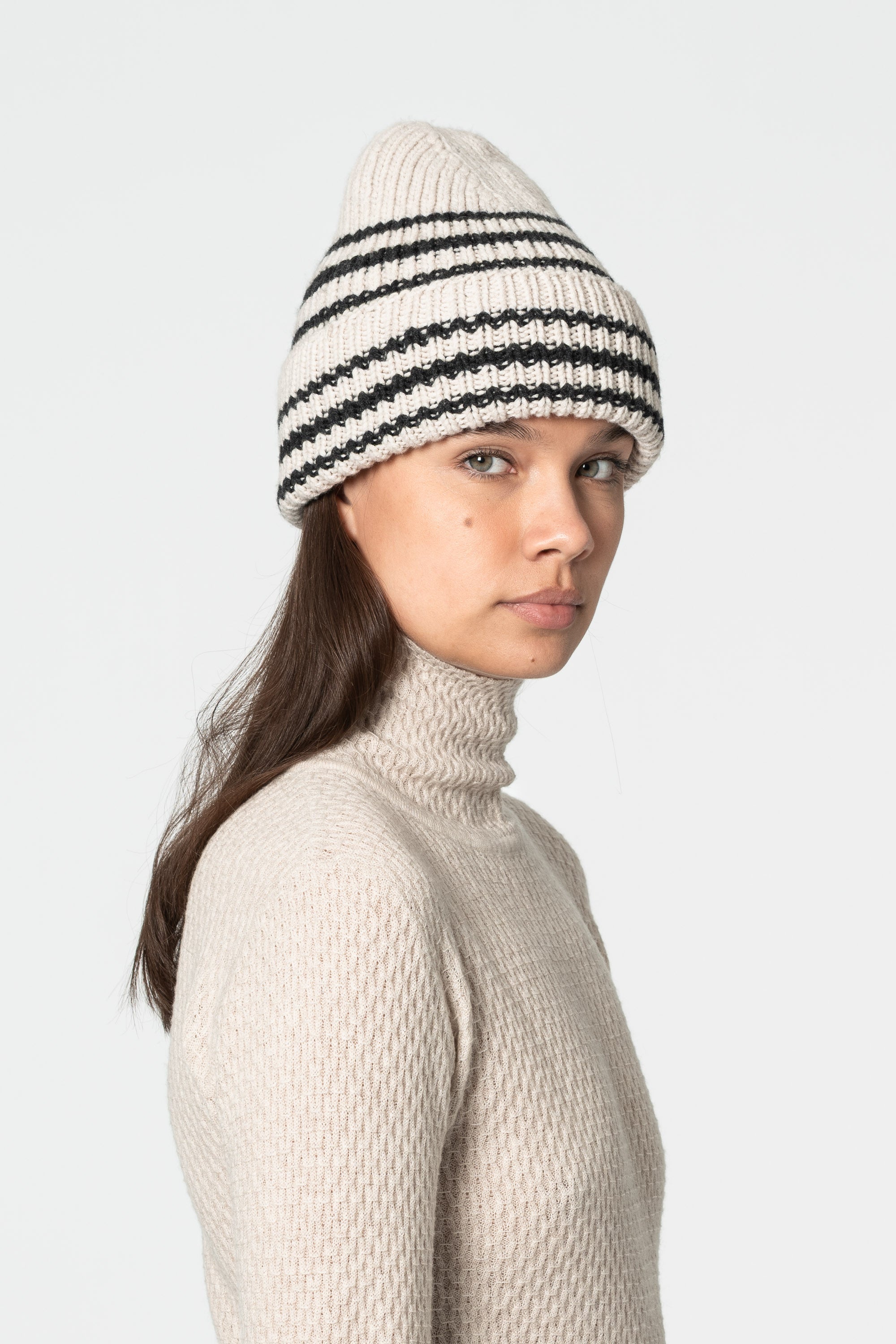 DINADI Merino Handknit Striped Hat - Almond White