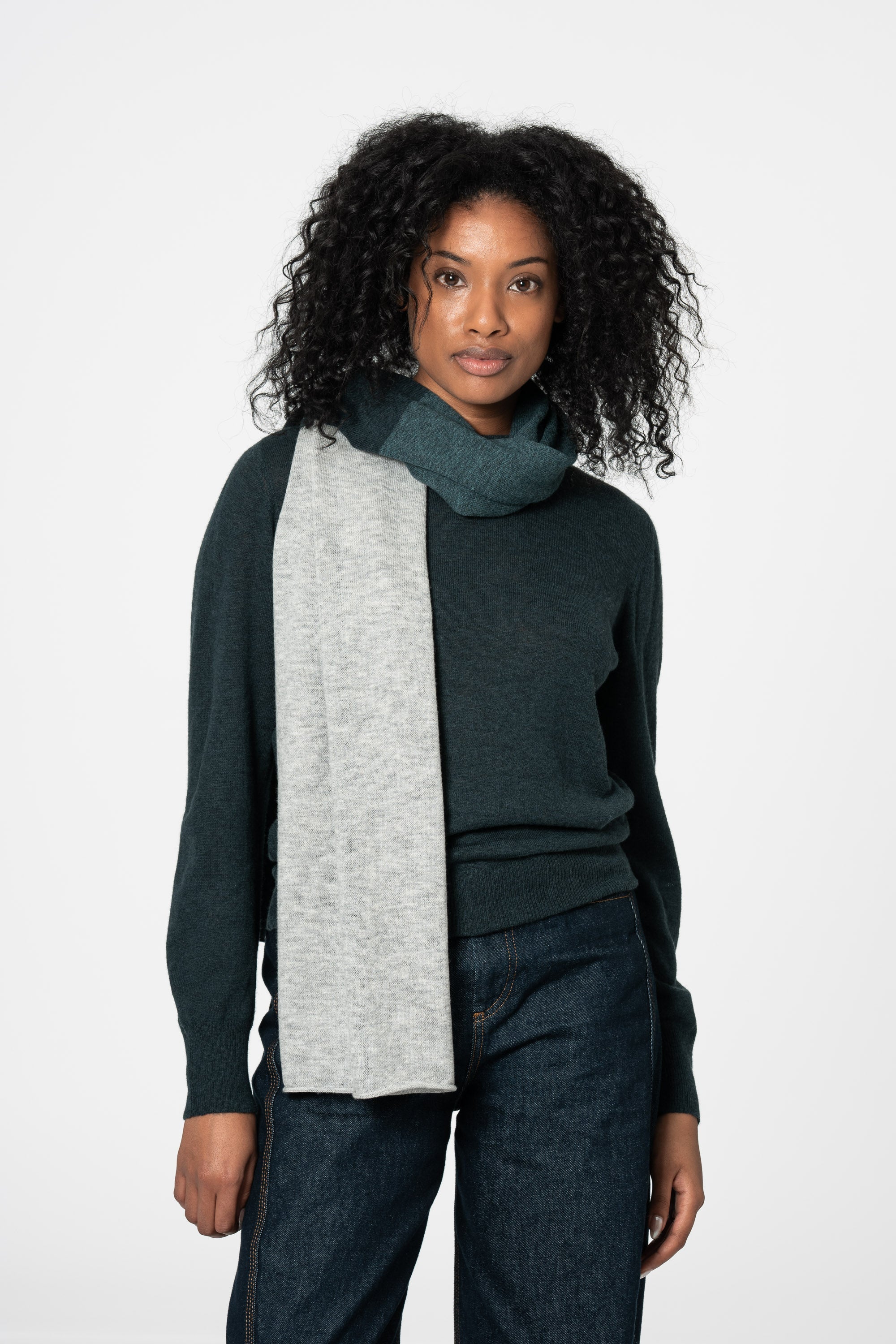 DINADI Merino Scarf - Peacock Blocked