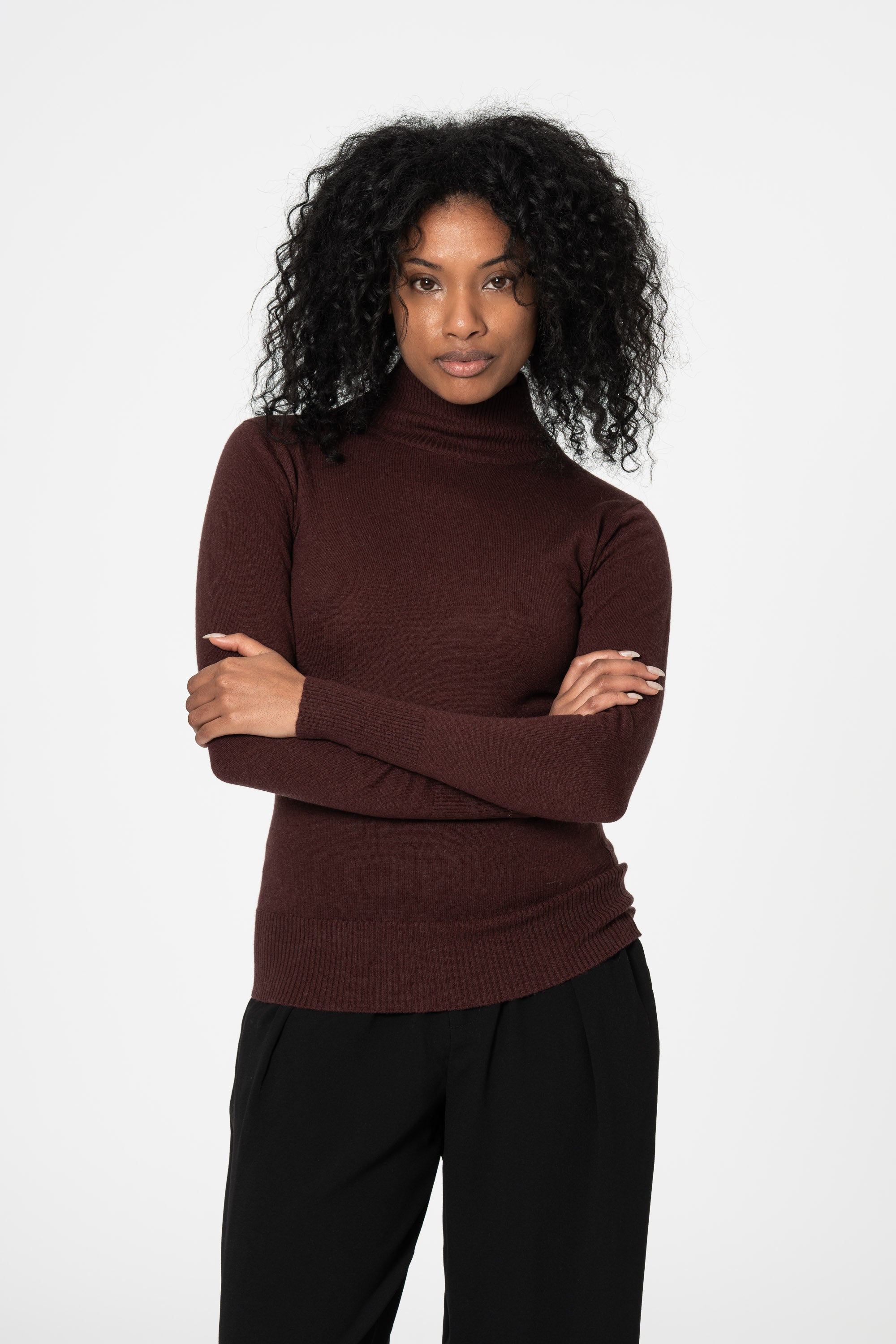 DINADI Merino Turtleneck - Merlot Red