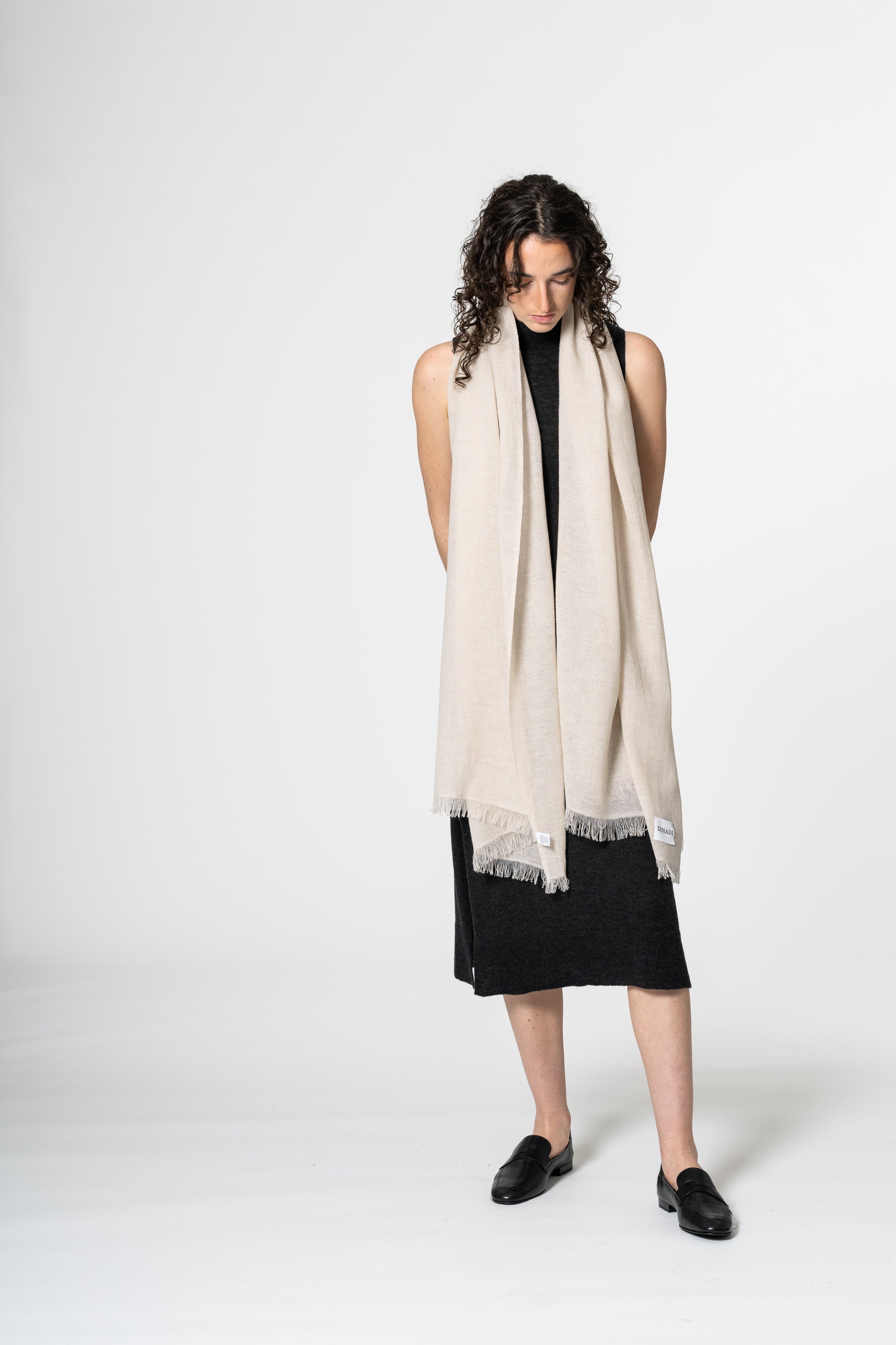 DINADI Merino Woven Scarf - Almond White