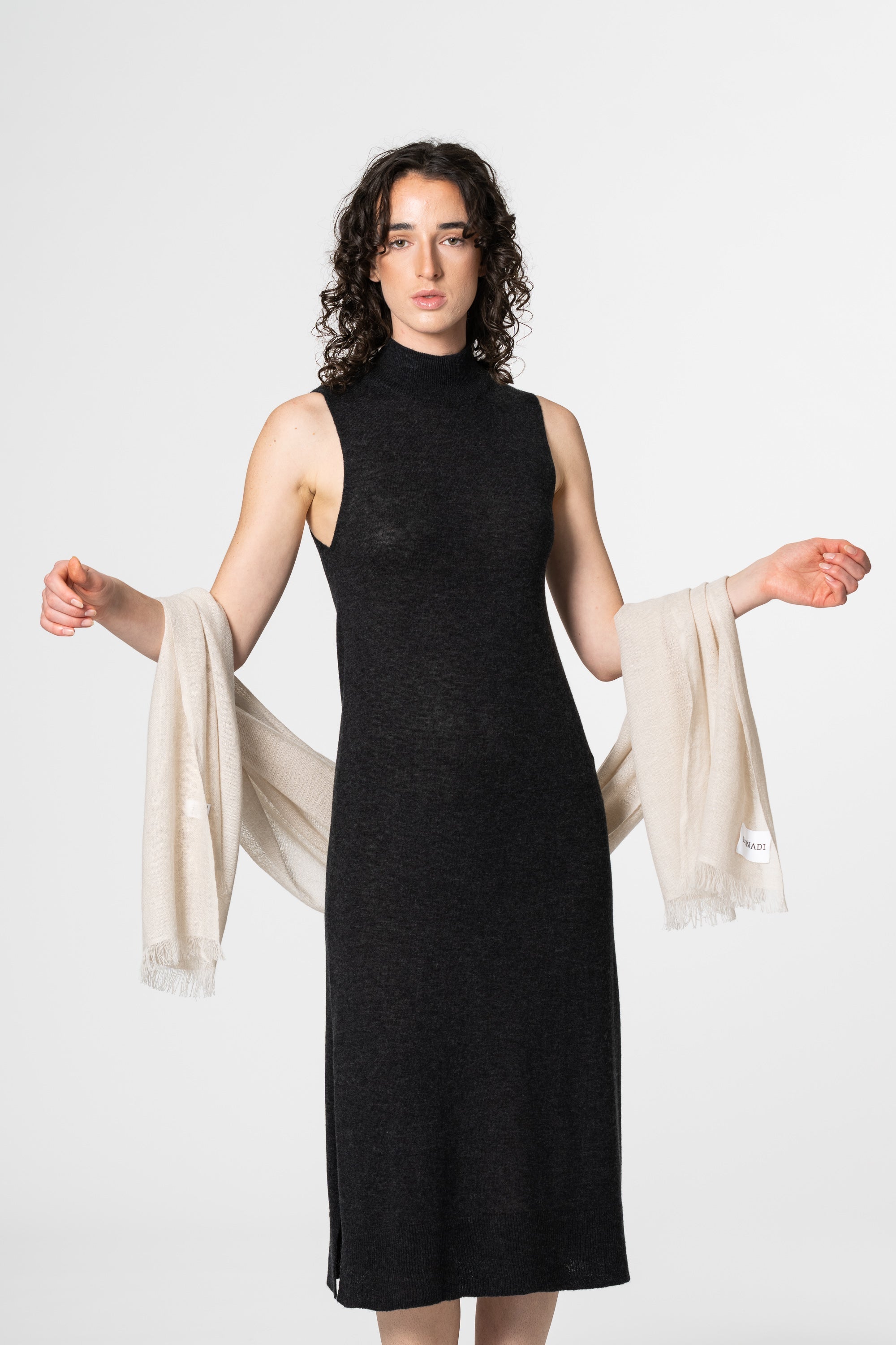 DINADI Merino Woven Scarf - Almond White