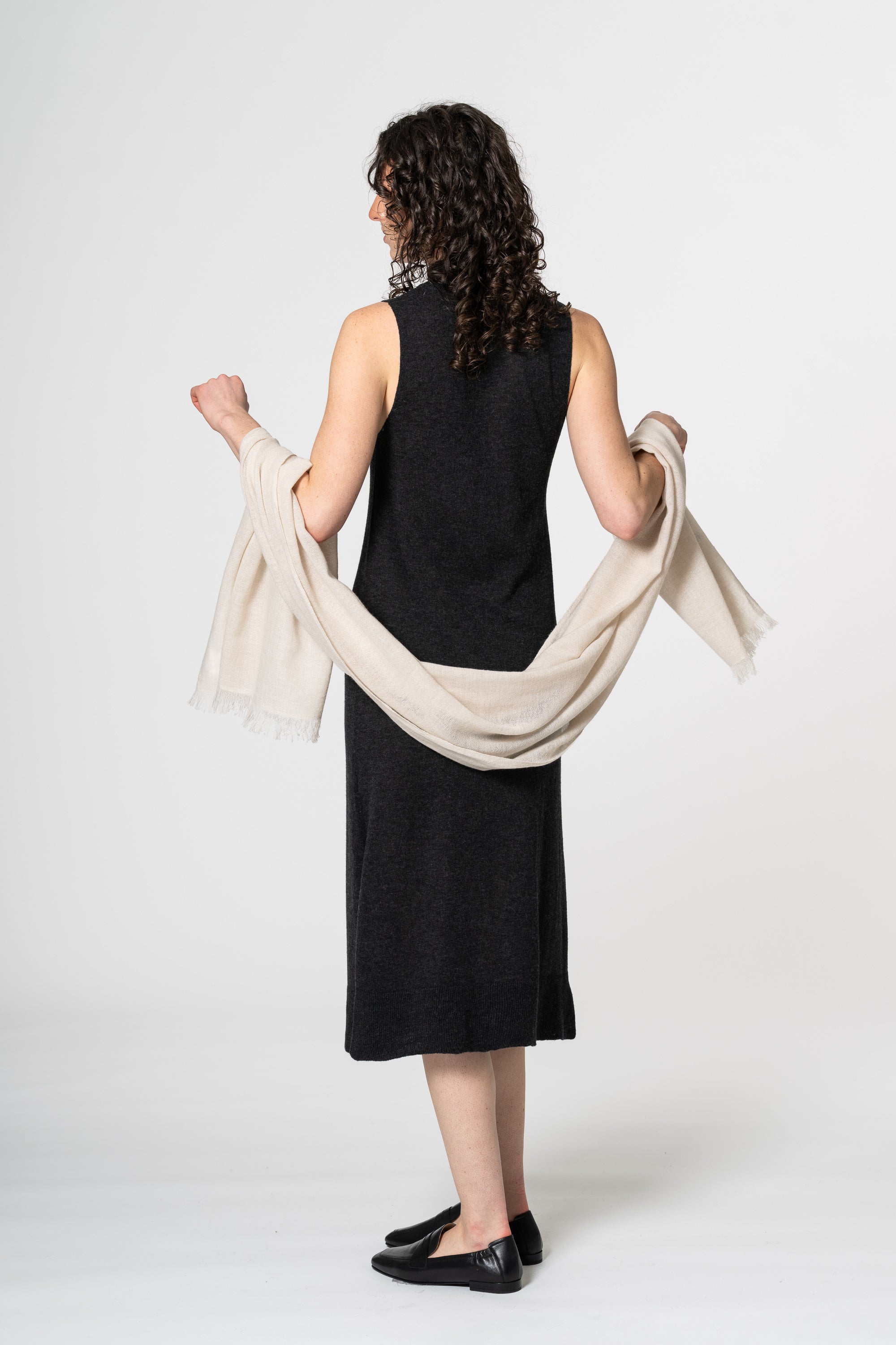 DINADI Merino Woven Scarf - Almond White