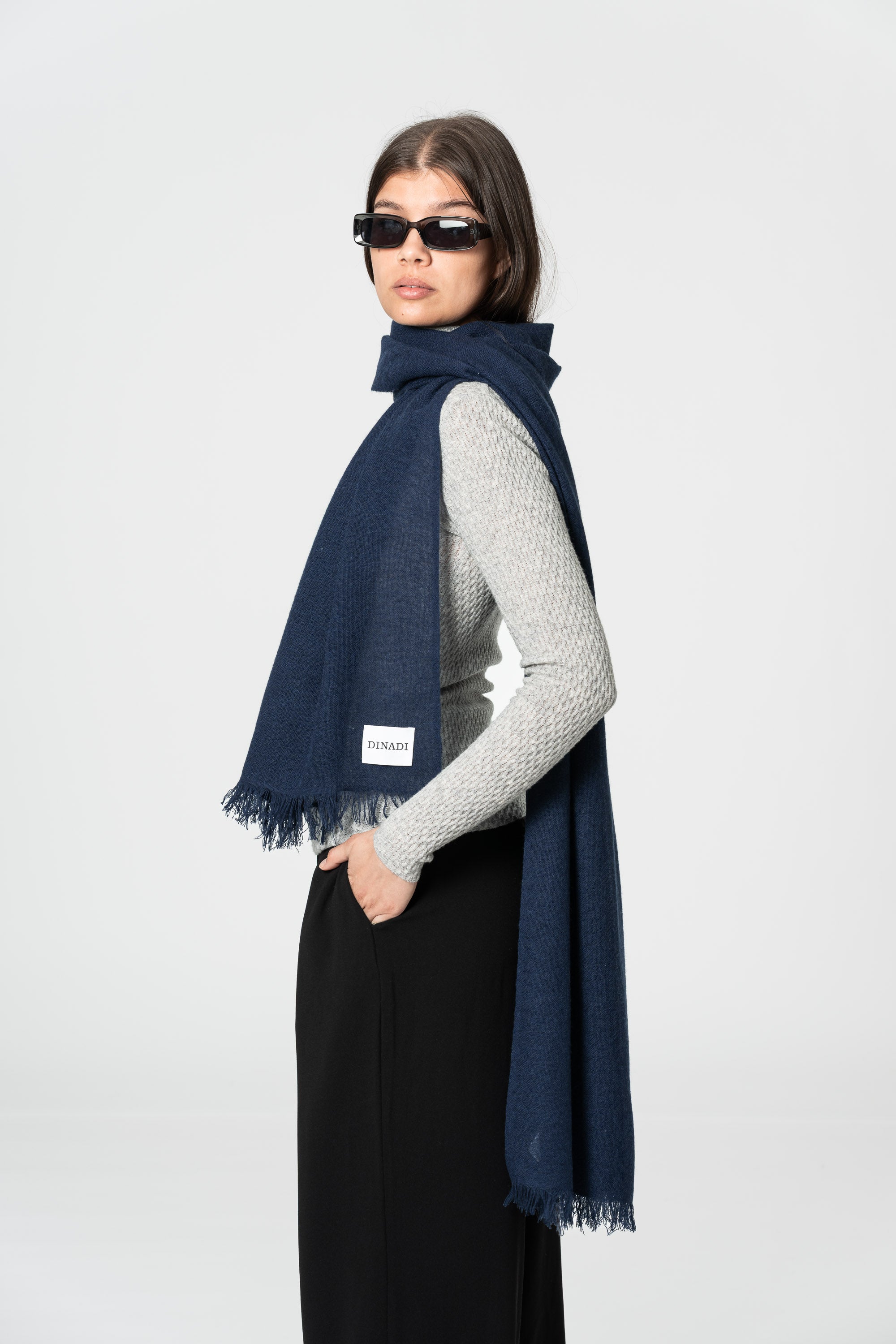 DINADI Merino Woven Scarf - Space Blue
