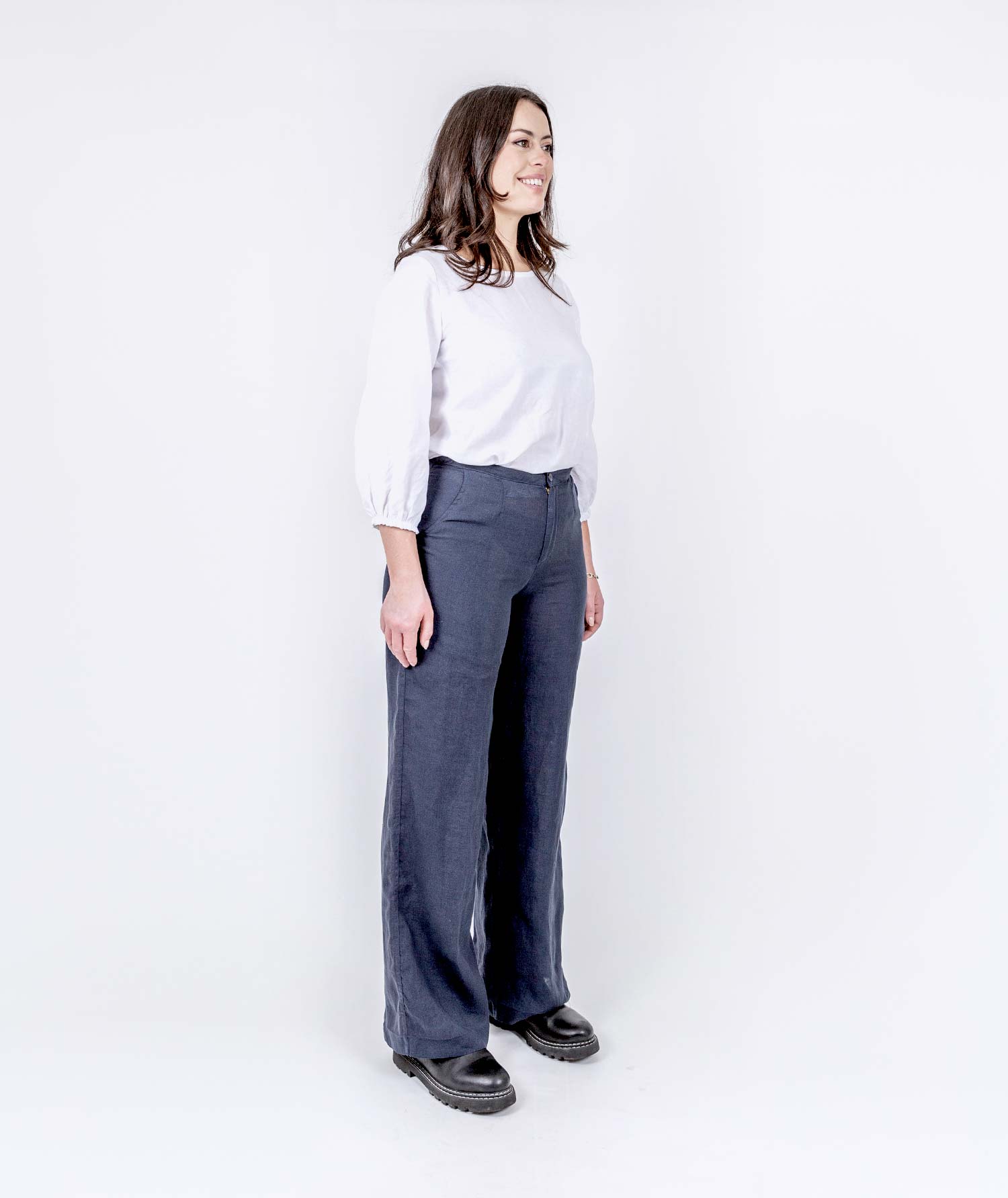 Sisterhood Linen Pant - Navy