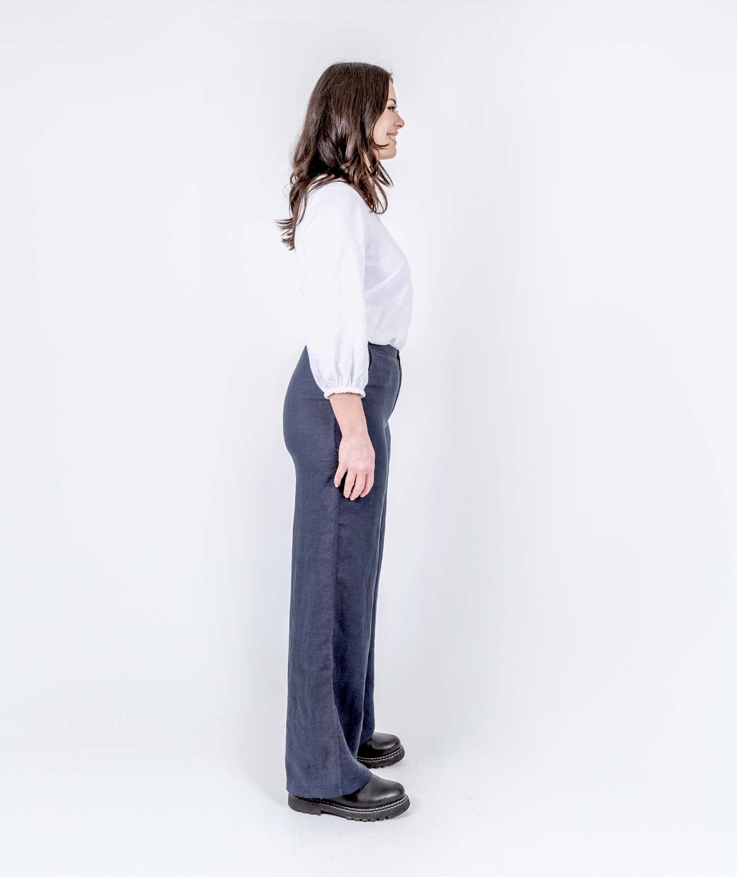 Sisterhood Linen Pant - Navy