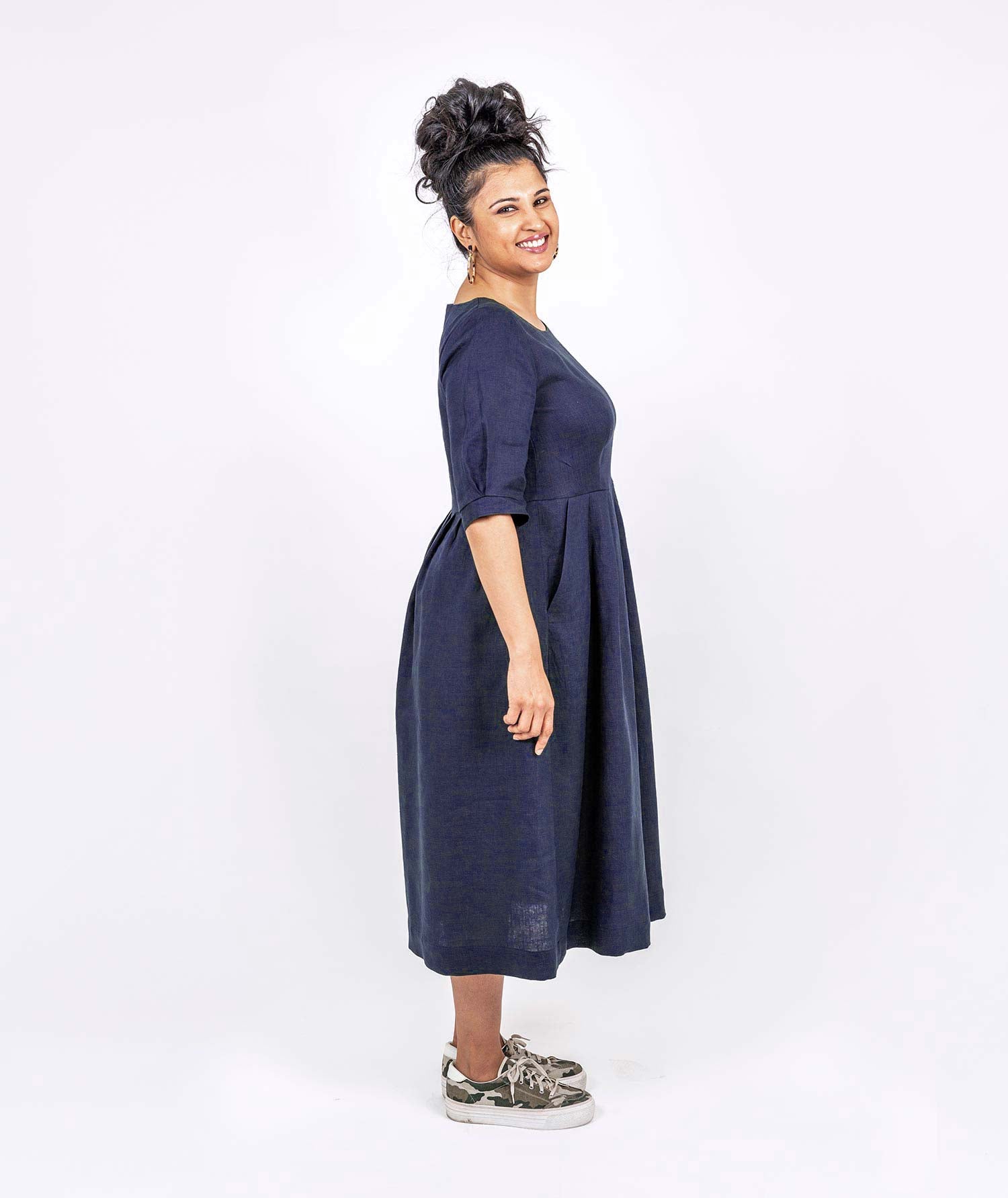 Pleated Linen Dress - Midnight Navy