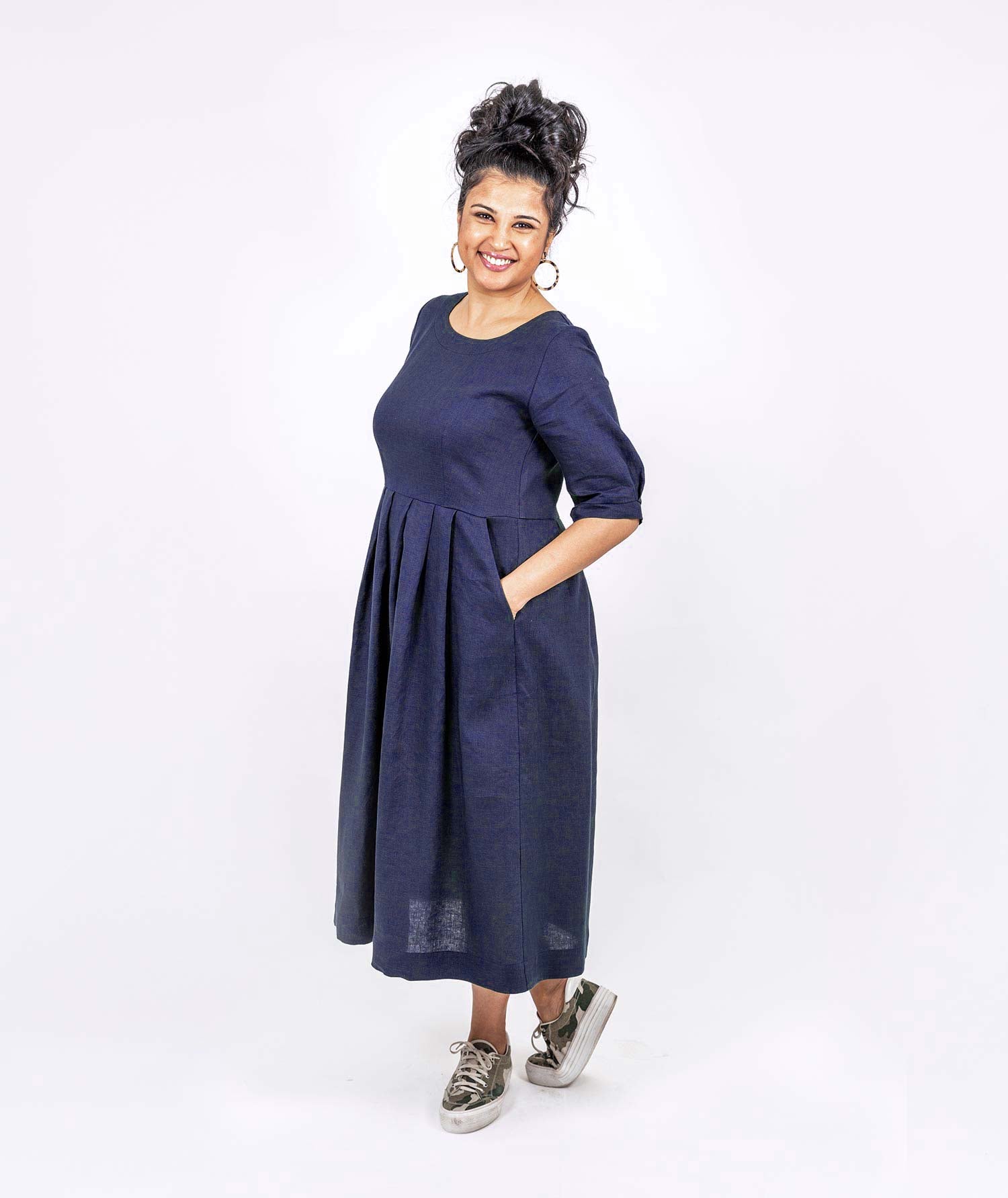 Pleated Linen Dress - Midnight Navy